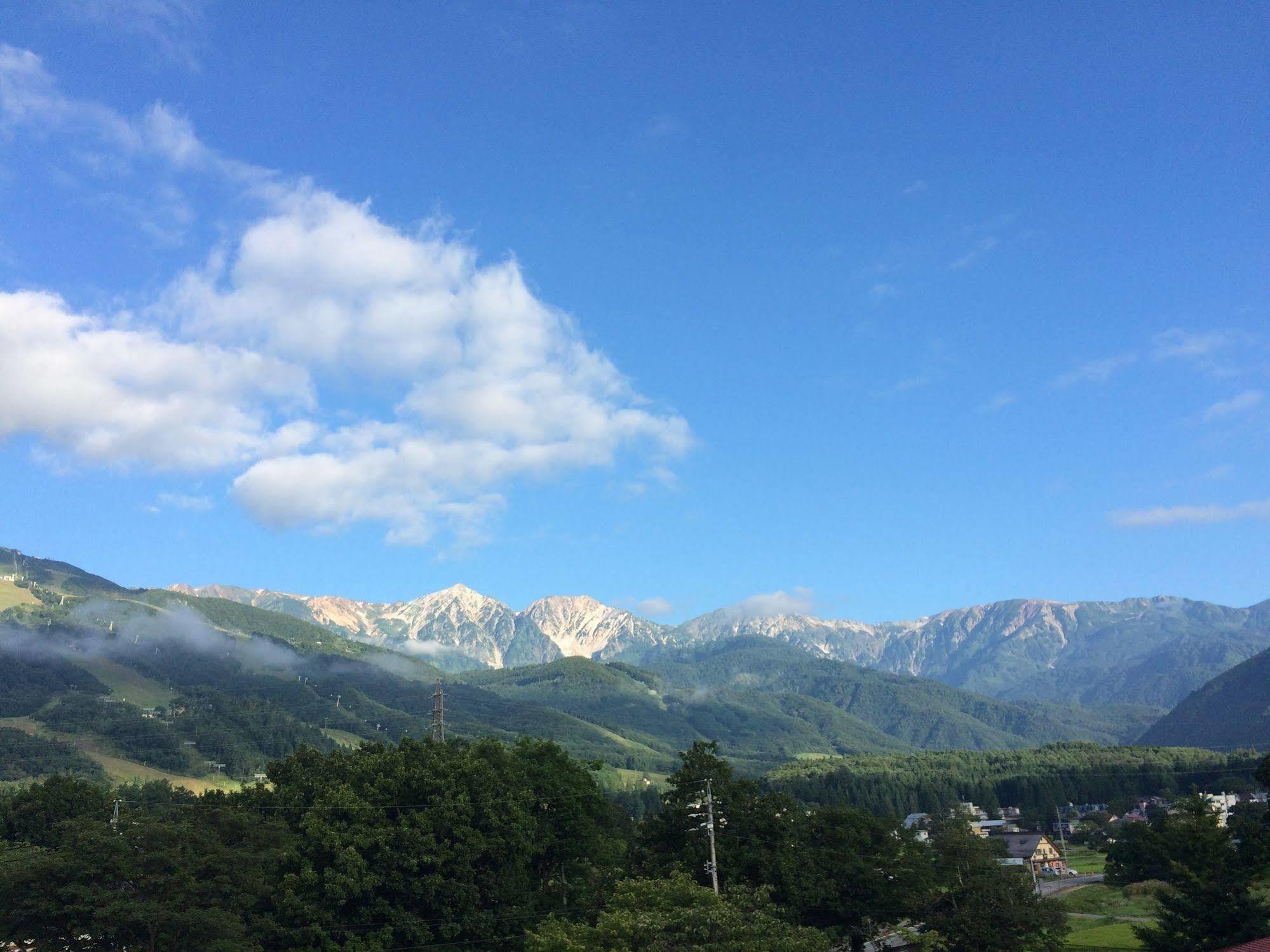 Mountside Jodel Hotel Hakuba Buitenkant foto
